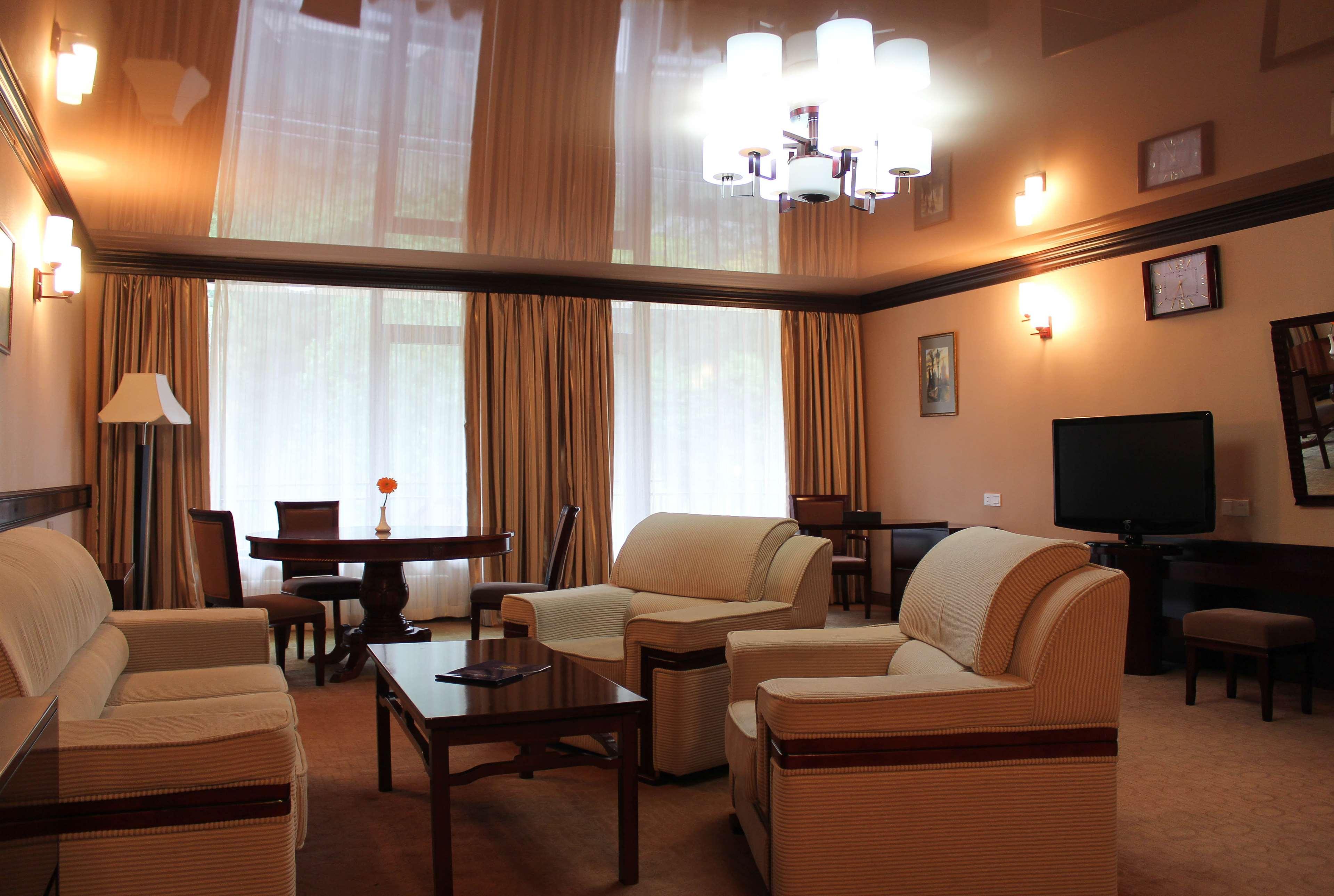 Best Western Plus Paradise Hotel Dilidjan Chambre photo